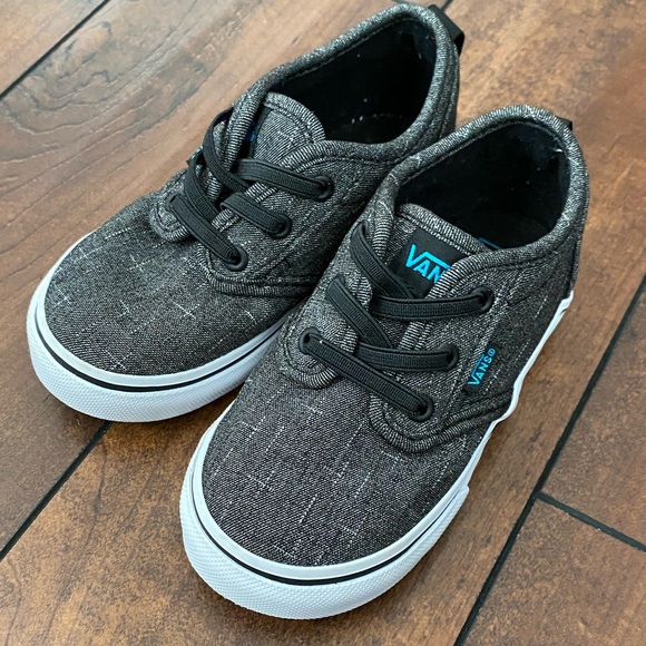 toddler boy grey vans